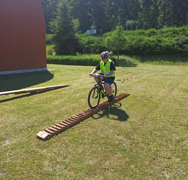 AAA